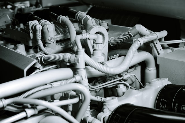 How does a diesel generator work - image of large clean engine